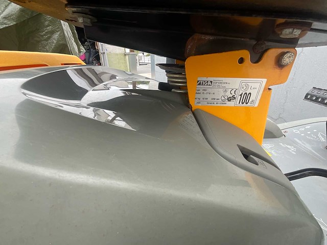 2005 stiga ready hst (hydrostatische) tractor typ maaier - afbeelding 2 van  14