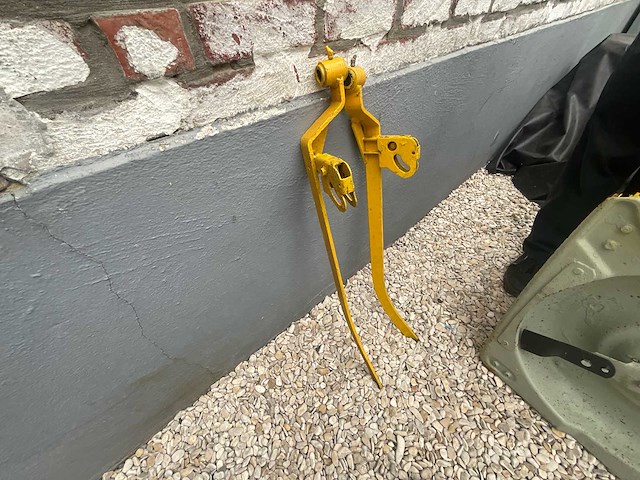 2005 stiga ready hst (hydrostatische) tractor typ maaier - afbeelding 5 van  14