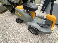 2005 stiga ready hst (hydrostatische) tractor typ maaier - afbeelding 9 van  14