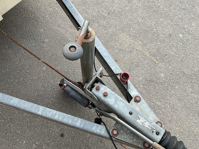 2005 vhw 2700 aanhangwagen - afbeelding 18 van  18