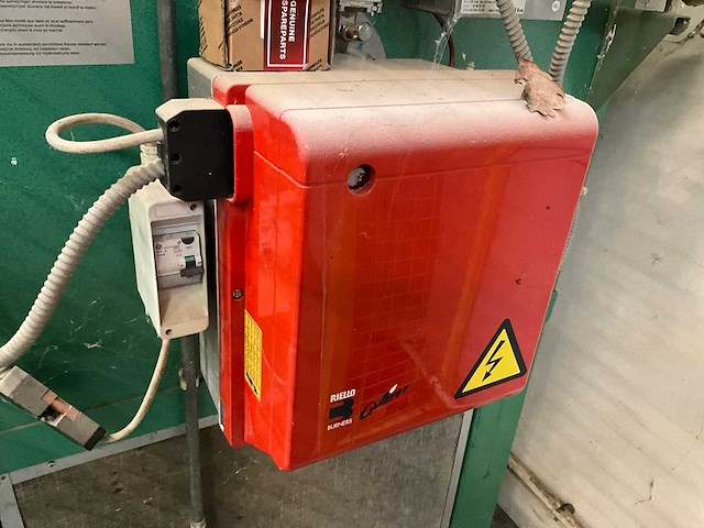 2005 vivox 190 ss brander op gas - afbeelding 12 van  13