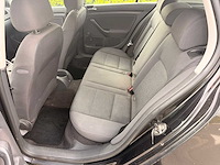 2005 volkswagen golf 5 personenauto - afbeelding 1 van  10