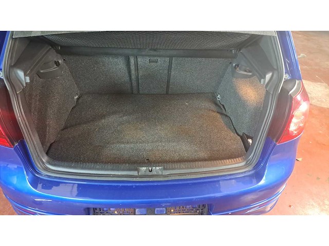 2005 volkswagen golf mk5 r32 - afbeelding 8 van  16