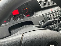 2005 volkswagen passat - afbeelding 2 van  31