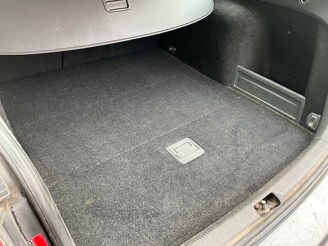 2005 volkswagen passat - afbeelding 6 van  31