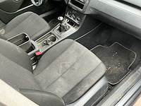 2005 volkswagen passat - afbeelding 14 van  31