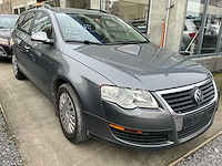 2005 volkswagen passat - afbeelding 23 van  31