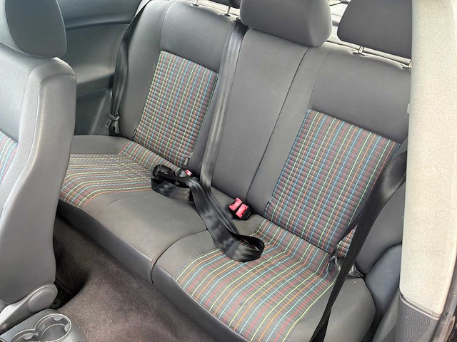 2005 volkswagen polo personenauto - afbeelding 9 van  19