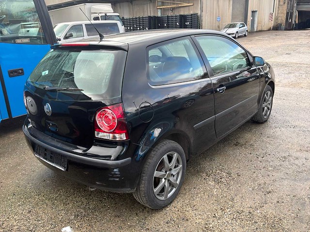 2005 volkswagen polo personenauto - afbeelding 13 van  19