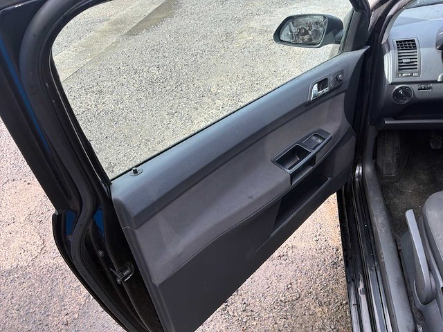 2005 volkswagen polo personenauto - afbeelding 18 van  19