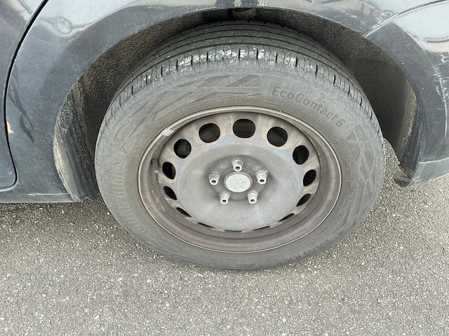 2005 volkswagen touran personenauto - afbeelding 2 van  36