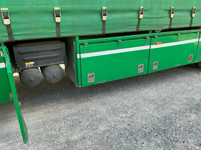 2005 volvo fmfh 4x2r 8.0 vrachtwagen met dhollandia 2.500 kg laadklep - afbeelding 27 van  51