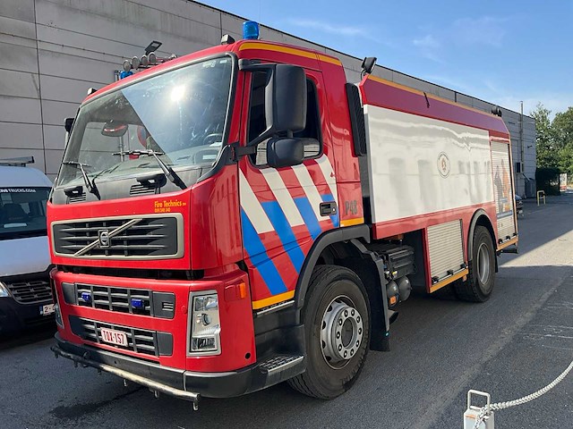2005 volvo fmfh tankautospuit - afbeelding 17 van  44