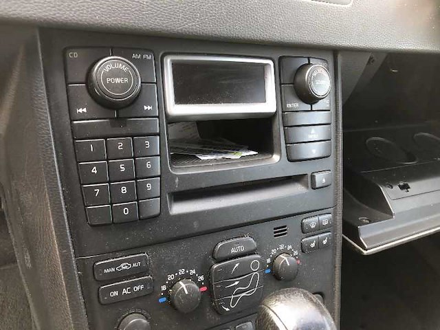 2005 volvo xc90 2.4 d auto - afbeelding 4 van  25