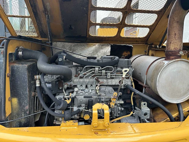 2006 - caterpillar - 306 - midi-excavator - afbeelding 20 van  40
