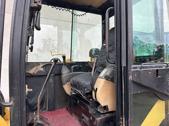 2006 - caterpillar - 306 - midi-excavator - afbeelding 27 van  40