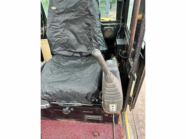 2006 - caterpillar - 306 - midi-excavator - afbeelding 36 van  36