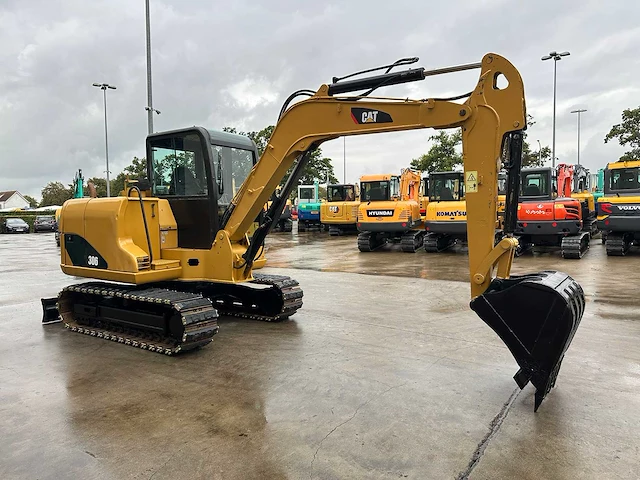 2006 - caterpillar - 306 - midi-excavator - afbeelding 17 van  36