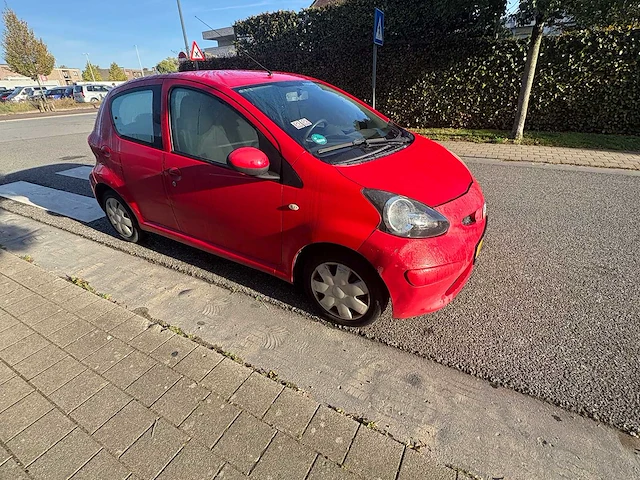 2006 - toyota - aygo - 1.0-12v - car - afbeelding 18 van  21
