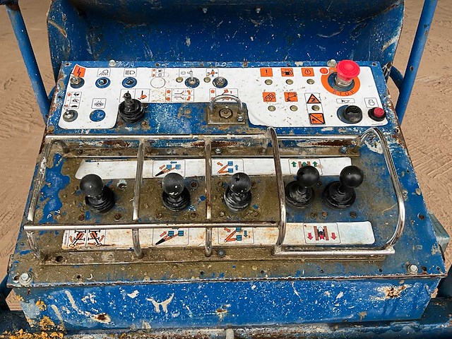 2006 aichi sr21a hoogwerker - afbeelding 1 van  17