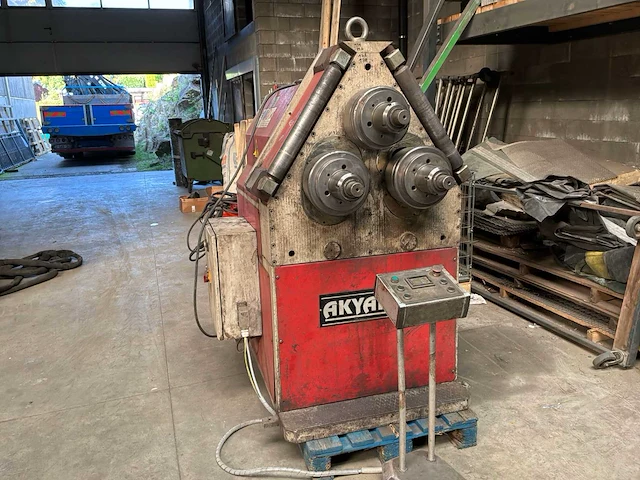 2006 akyapak model: apk 81 roller bending machine / roller bending machine - 3-roller hydraulische buigmachine – 5,5 kw + veel rollers - afbeelding 1 van  18