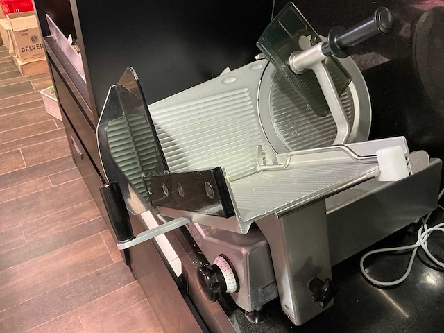 2006 bizerna se 12 t snijmachine - afbeelding 3 van  8