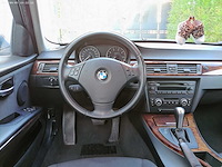 2006 bmw 320i - personenauto - afbeelding 13 van  43