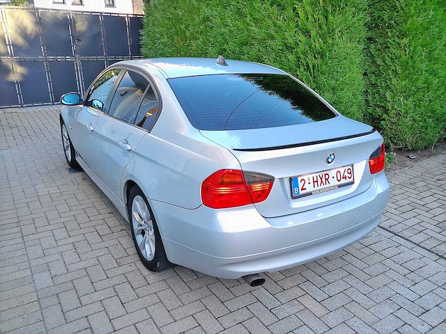 2006 bmw 320i - personenauto - afbeelding 39 van  43