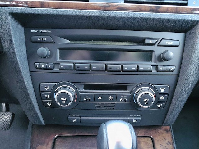 2006 bmw 320i - personenauto - afbeelding 15 van  43