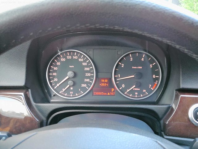 2006 bmw 320i - personenauto - afbeelding 21 van  43
