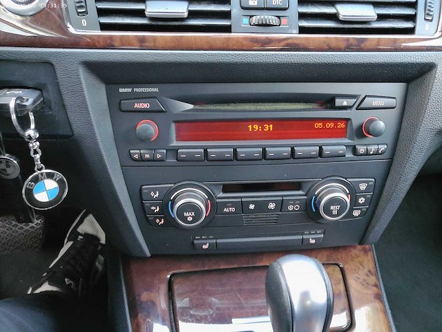 2006 bmw 320i - personenauto - afbeelding 22 van  43
