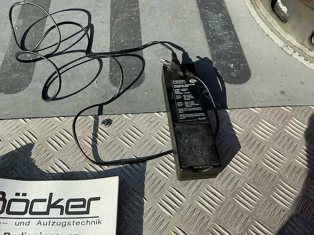 2006 böcker ahk 25/800 mobiele dakwerkerskraan - afbeelding 15 van  24