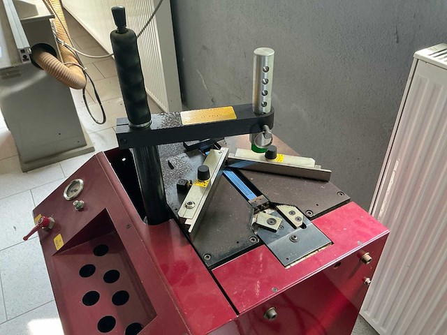 2006 cassese cs299m ultra xl kadermakerijen - afbeelding 1 van  5