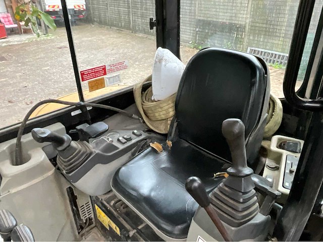 2006 caterpillar 303c cr - minigraafmachine - afbeelding 16 van  43