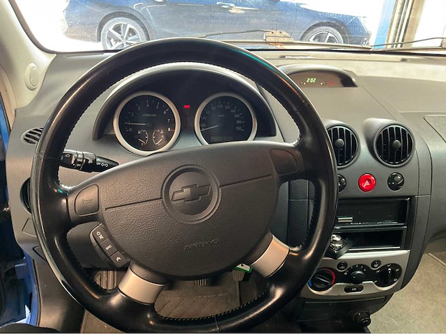 2006 chevrolet kalos - afbeelding 12 van  35