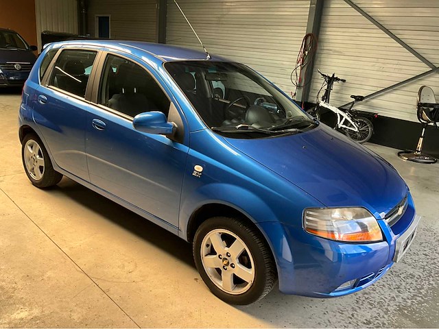 2006 chevrolet kalos - afbeelding 18 van  35