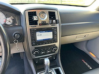 2006 chrysler 300c srt8 6.1 hemi v8 - afbeelding 19 van  53