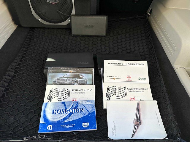 2006 chrysler 300c srt8 6.1 hemi v8 - afbeelding 20 van  69