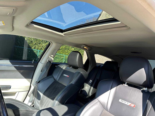 2006 chrysler 300c srt8 6.1 hemi v8 - afbeelding 33 van  69