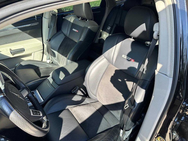 2006 chrysler 300c srt8 6.1 hemi v8 - afbeelding 40 van  69