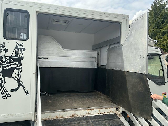 2006 daf lf45 vrachtwagen paardentransport - afbeelding 6 van  48