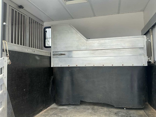 2006 daf lf45 vrachtwagen paardentransport - afbeelding 7 van  48