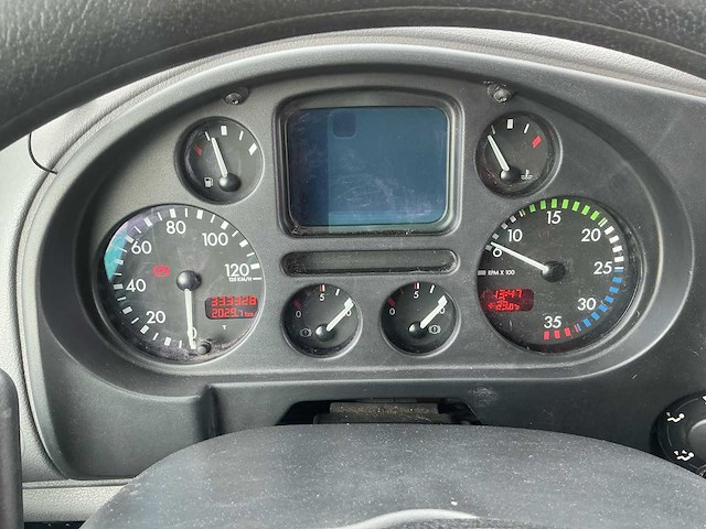 2006 daf lf45 vrachtwagen paardentransport - afbeelding 16 van  48