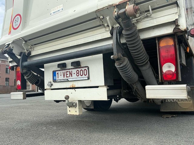 2006 daf lf45 vrachtwagen paardentransport - afbeelding 36 van  48