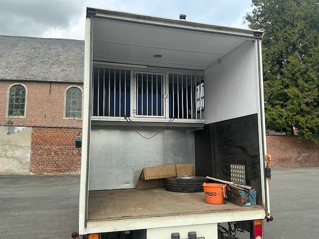 2006 daf lf45 vrachtwagen paardentransport - afbeelding 45 van  48