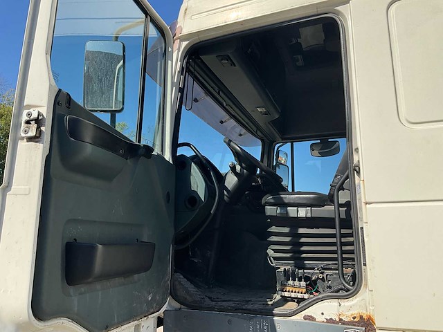 2006 daf xf 95 truck - afbeelding 6 van  24