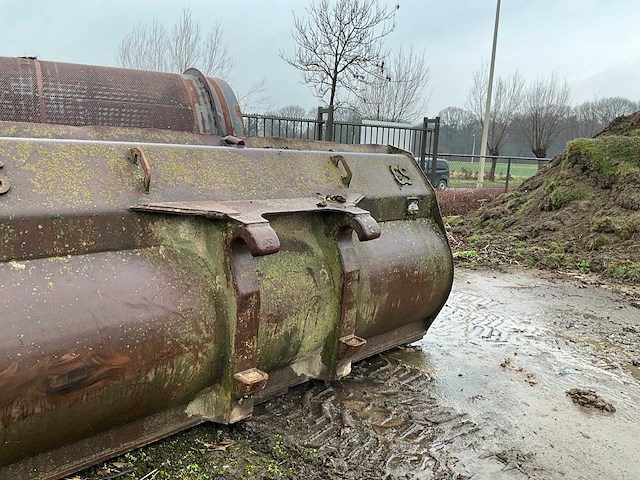 2006 es sd085-7 graafbak - afbeelding 5 van  6