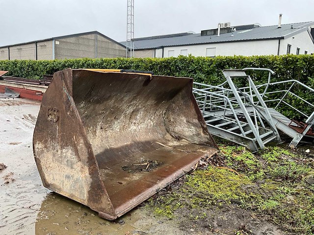 2006 es sd085-7 graafbak - afbeelding 1 van  6