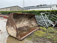 2006 es sd085-7 graafbak - afbeelding 1 van  6