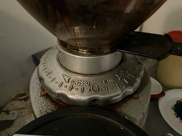 2006 fiorenzato f5 g/a koffiemolen - afbeelding 5 van  6
